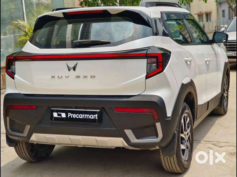 Mahindra Xuv 3xo Ax5l 1.2 Petrol At, 2024, Petrol