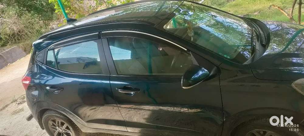 Good Condition Showroom Track