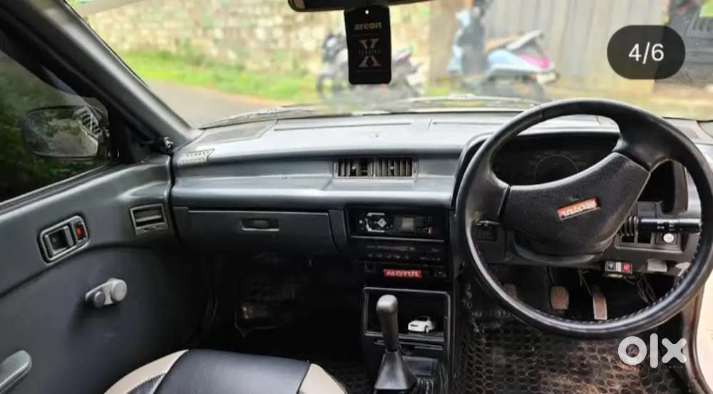 Maruti Esteem Vxi Petrol 1996