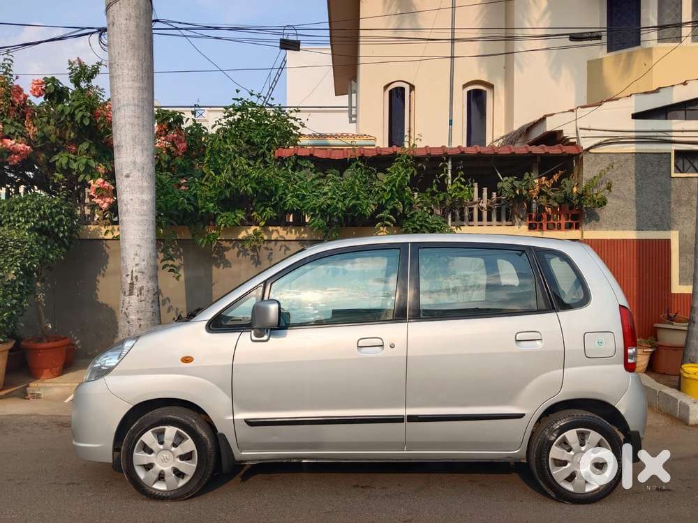 Maruti Suzuki Estilo Vxi, 2012, Petrol