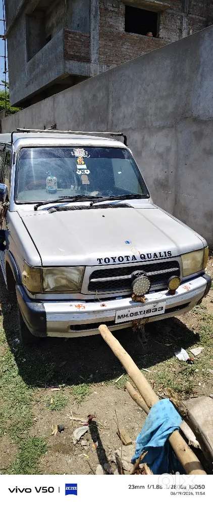 Toyota Qualis 2002