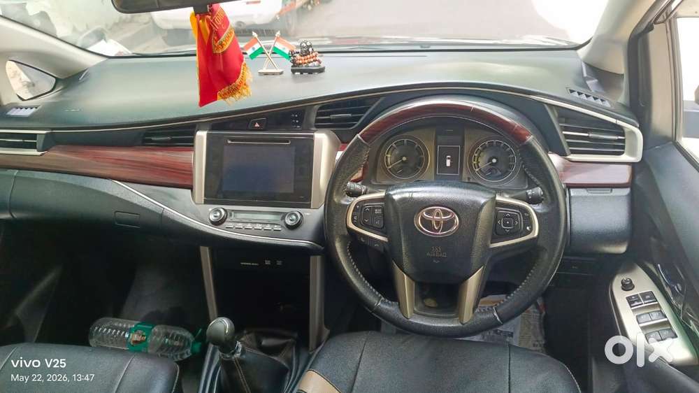 Toyota Innova Crysta 2.4 V 8 Str, 2017, Diesel