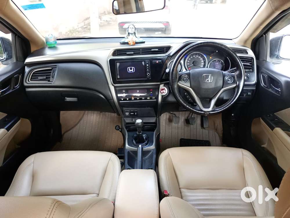 Honda City I-vtec V, 2017, Petrol