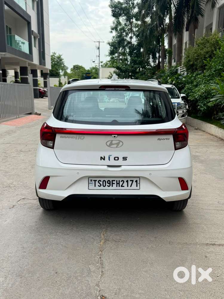 Hyundai Grand I10 2023 Sportz Automatic 19800 Kms Driven