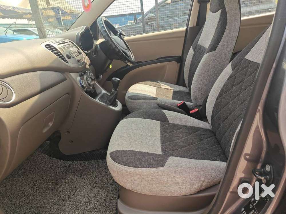 Hyundai I10 Sportz, 2014, Petrol