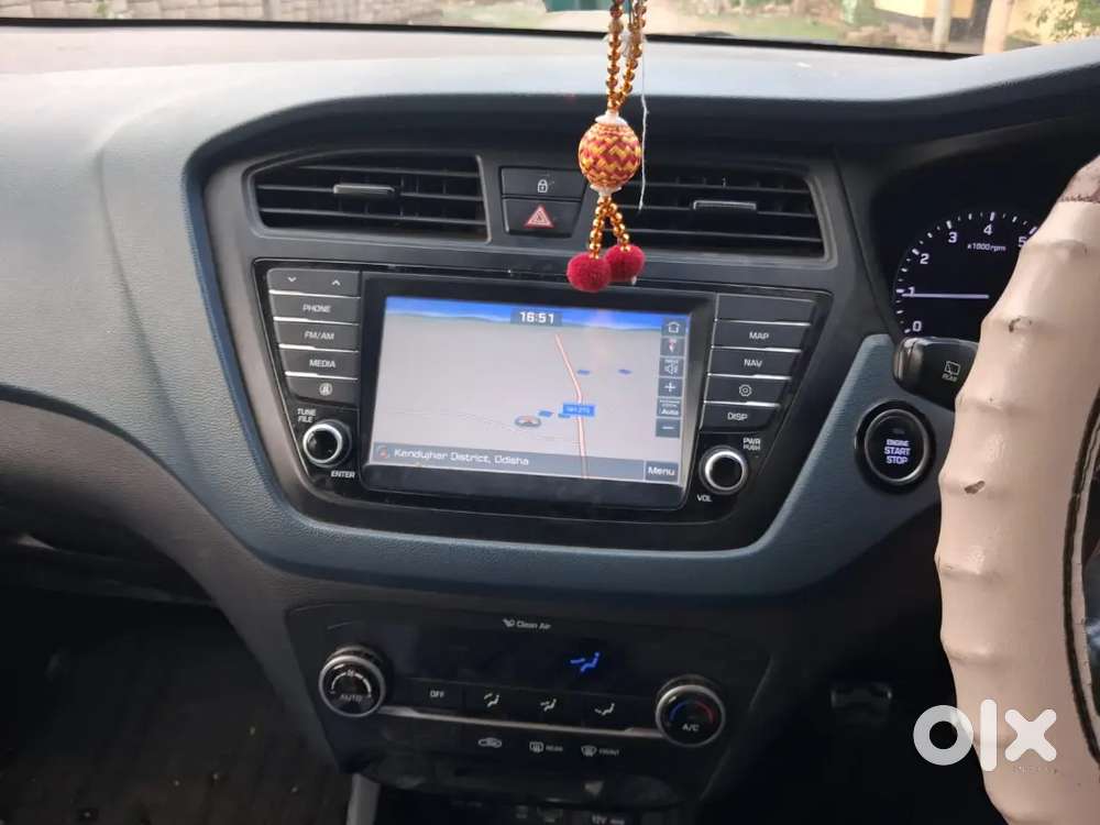 Hyundai I20 Active 2018 Petrol 74000 Km Driven With Single Hand Use