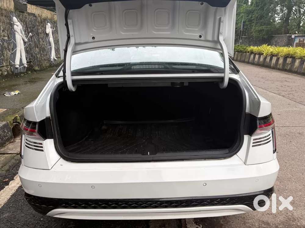 Hyundai Verna Sx (o) 1.5 Turbo Petrol Dct, 2024, Petrol
