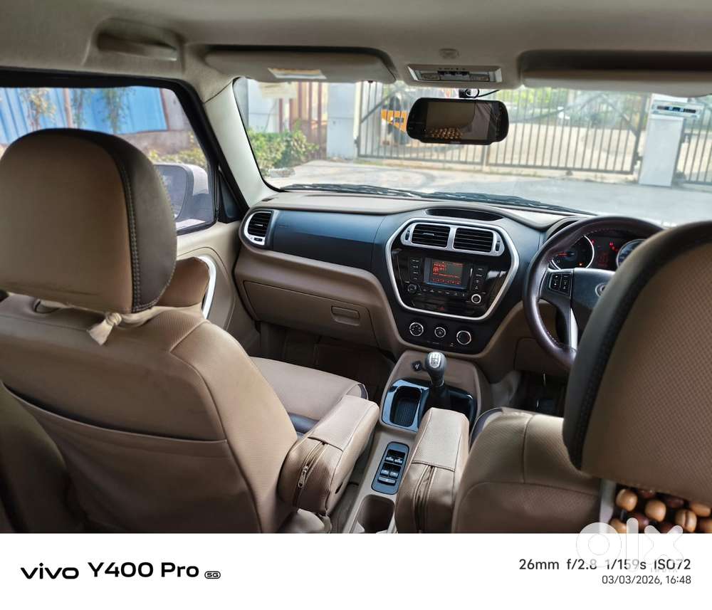 Mahindra Tuv 300 T8, 2016, Diesel