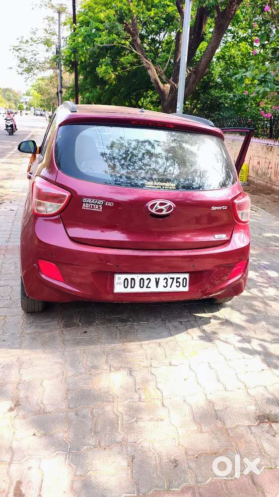 Hyundai Grand I10 2015 Petrol Well Maintained