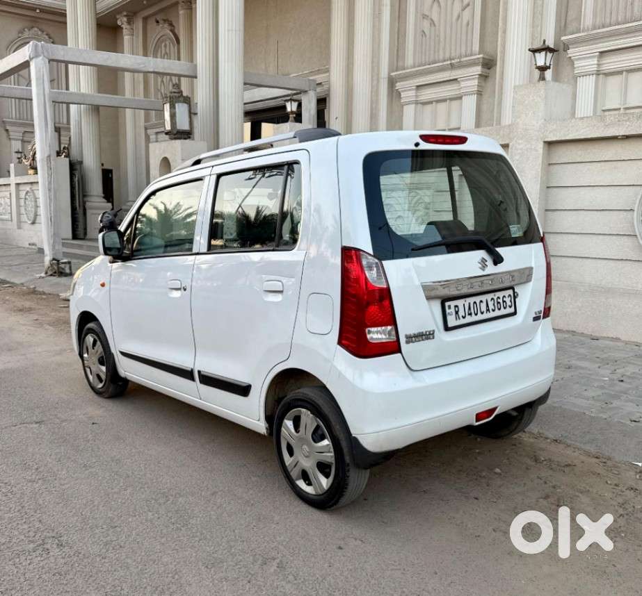 Maruti Suzuki Wagon R Vxi Amt Opt 1.2, 2016, Petrol