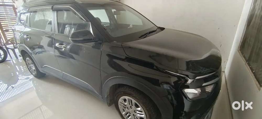 Kia Carens Prestige Plus 2024