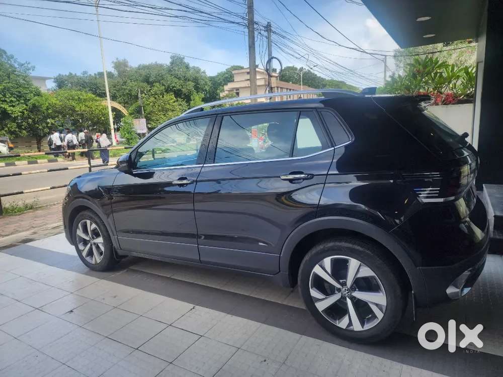 Volkswagen Taigun 1700000 Petrol 10000 Km Driven