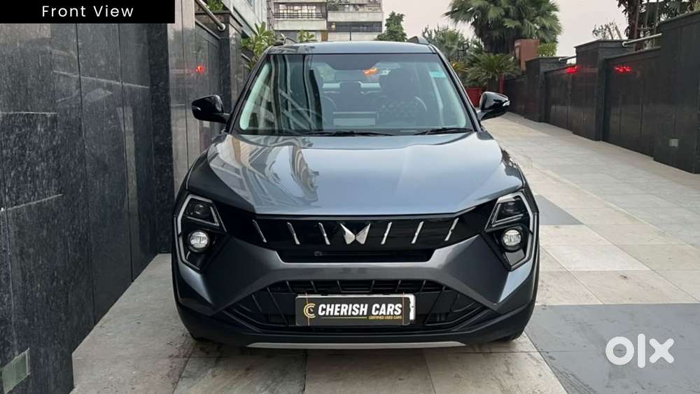 Mahindra Xuv 3xo Ax5 Pm Mt, 2024, Petrol