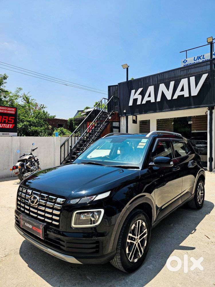 Hyundai Venue [2022-ongoing] 1.5 Crdi Sx, 2023, Diesel