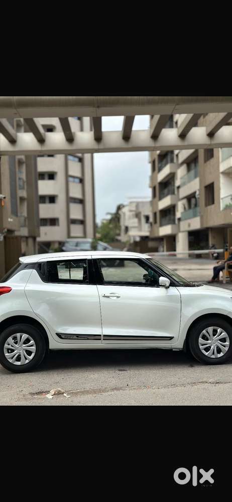 Maruti Suzuki Swift 1.2 Vxi Deca Limited Edition, 2023, Petrol