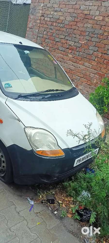 Chevrolet Spark 2010 Petrol 42000 Km Driven