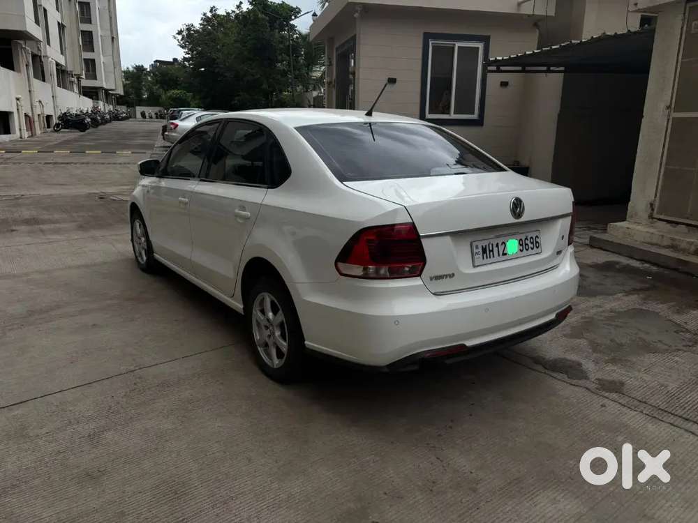 Volkswagen Vento Highline 2014
