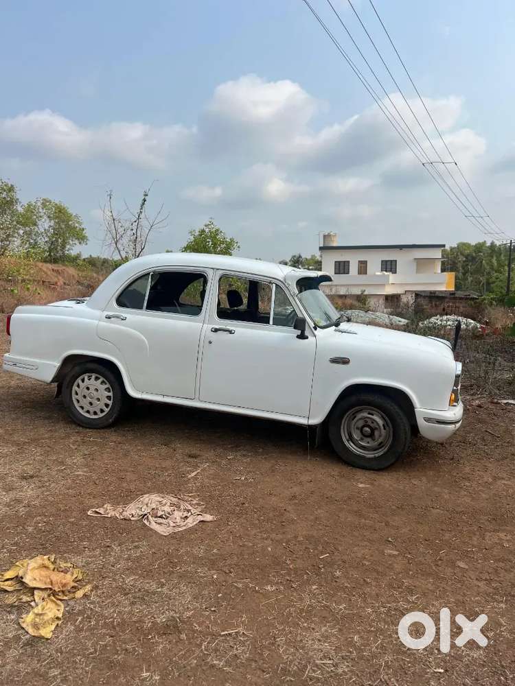 Ambassador Ambassador 2009 Diesel 125000 Km Driven