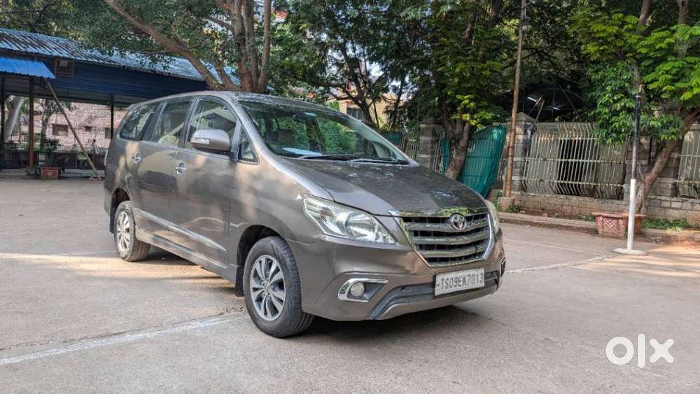 Toyota Innova 2.5 V 7 Str, 2016, Diesel