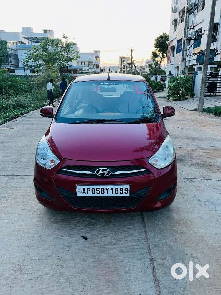 Hyundai - I10 Sportz 1'2 Kappa Vtvt