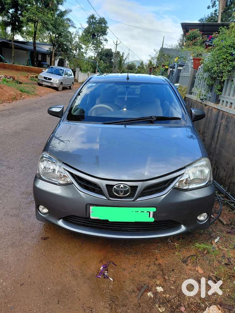 Toyota Etios Liva 2016