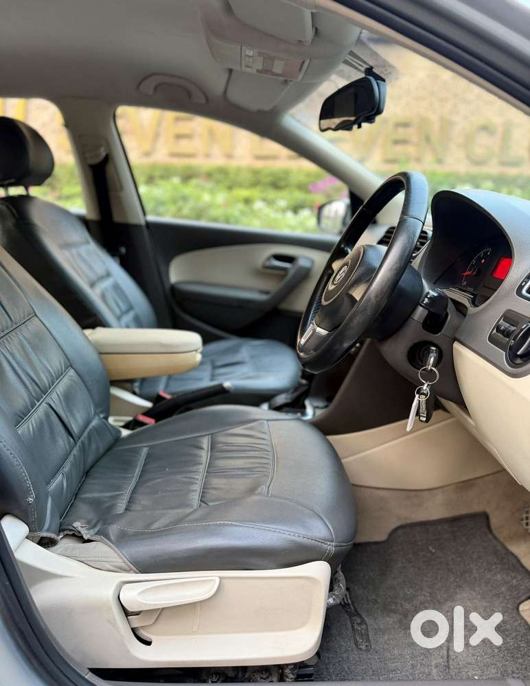 Volkswagen Vento Petrol Highline, 2011, Petrol