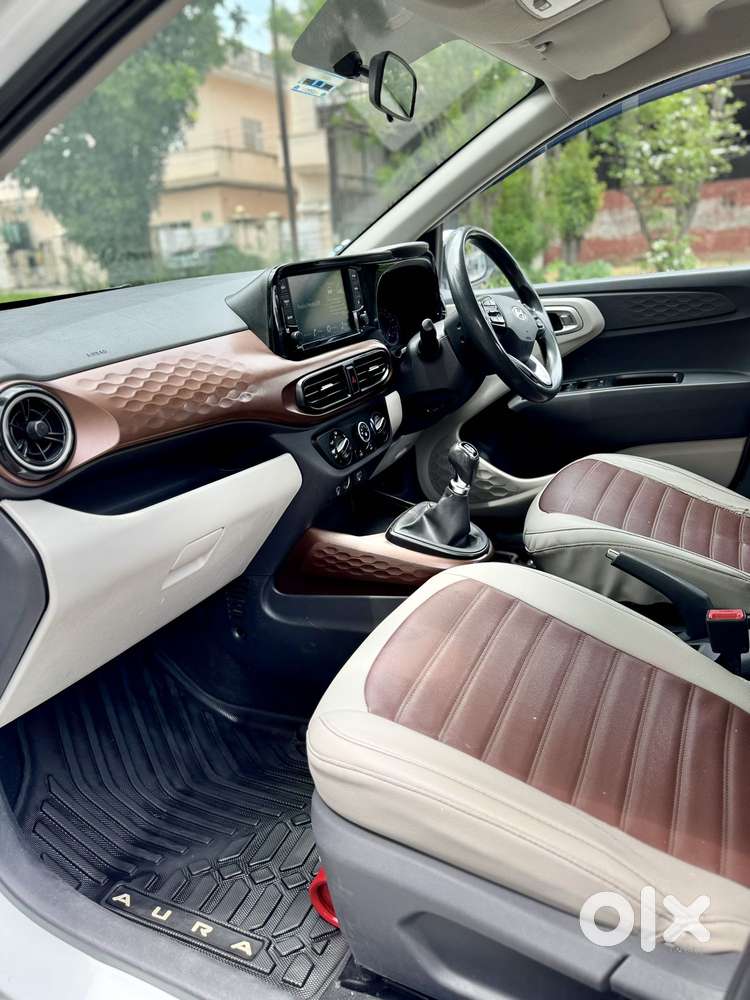 Hyundai Aura 1.2 Sx Cng, 2023, Cng & Hybrids