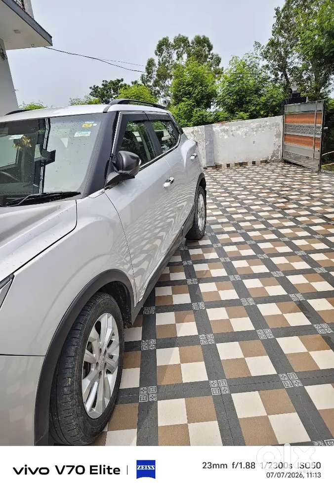 Mahindra Xuv300 W8 2021