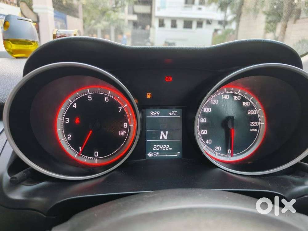 Maruti Suzuki Swift 2018 Amt Vxi, 2020, Petrol