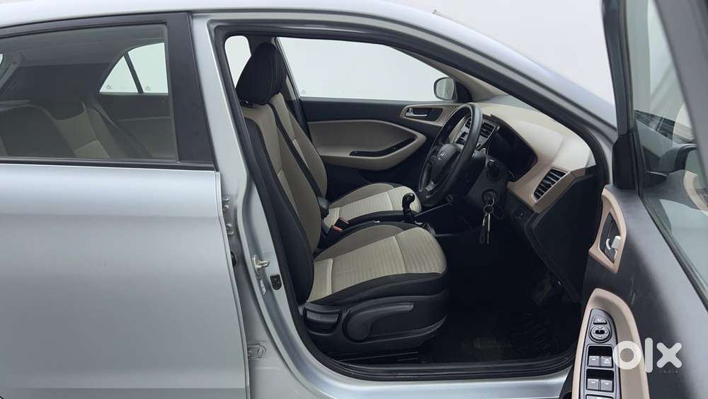 Hyundai Elite I20 Sportz Plus, 2020, Petrol