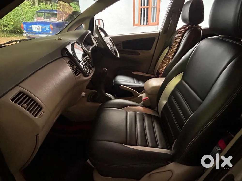 Toyota Innova 2012 Diesel Well Maintained