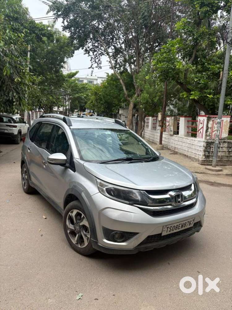 Honda Br-v Style Edition Vx, 2016, Petrol