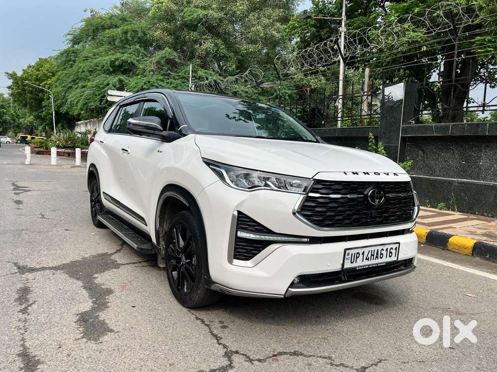 Toyota Innova Hycross 2.0 Zx (o) Hybrid 7 Str, 2026, Cng & Hybrids