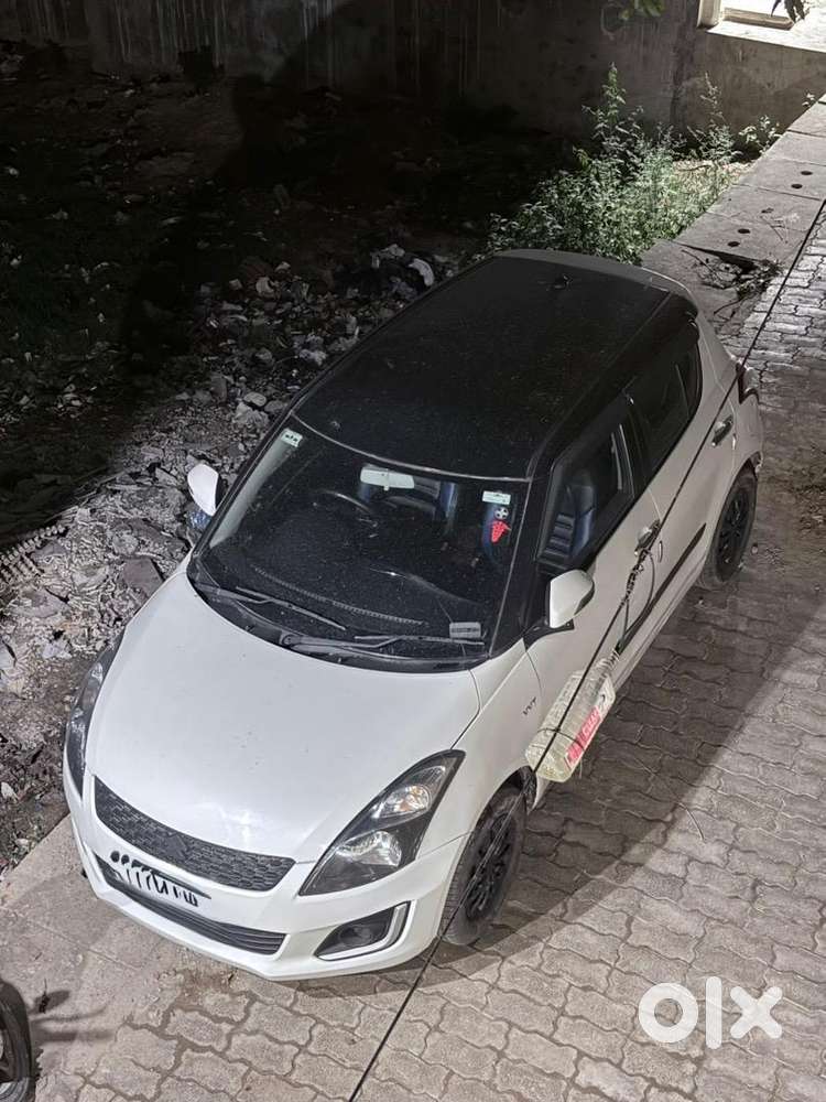 Maruti Suzuki Swift December 2015 Petrol Well Maintained