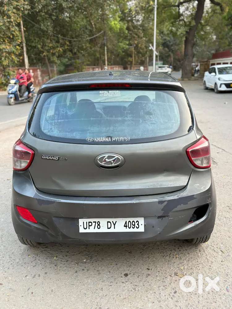 Hyundai Grand I10 2015 Diesel 75000 Km Driven