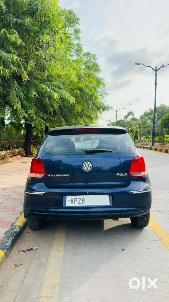 Volkswagen Polo Petrol Manual 2014