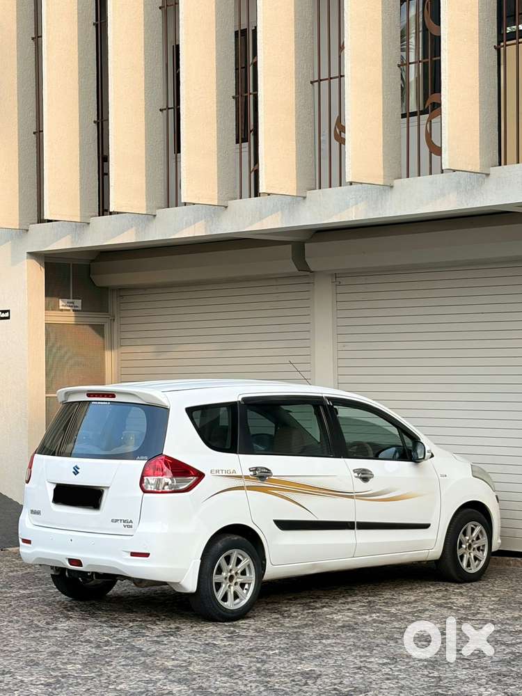 Maruti Suzuki Ertiga 2012-2015 Vdi, 2012, Diesel