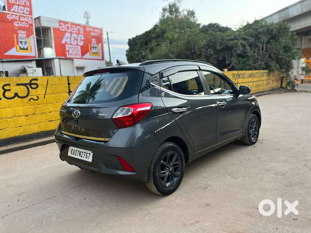 Hyundai Grand I10 Nios Sportz Dual Tone, 2021, Petrol