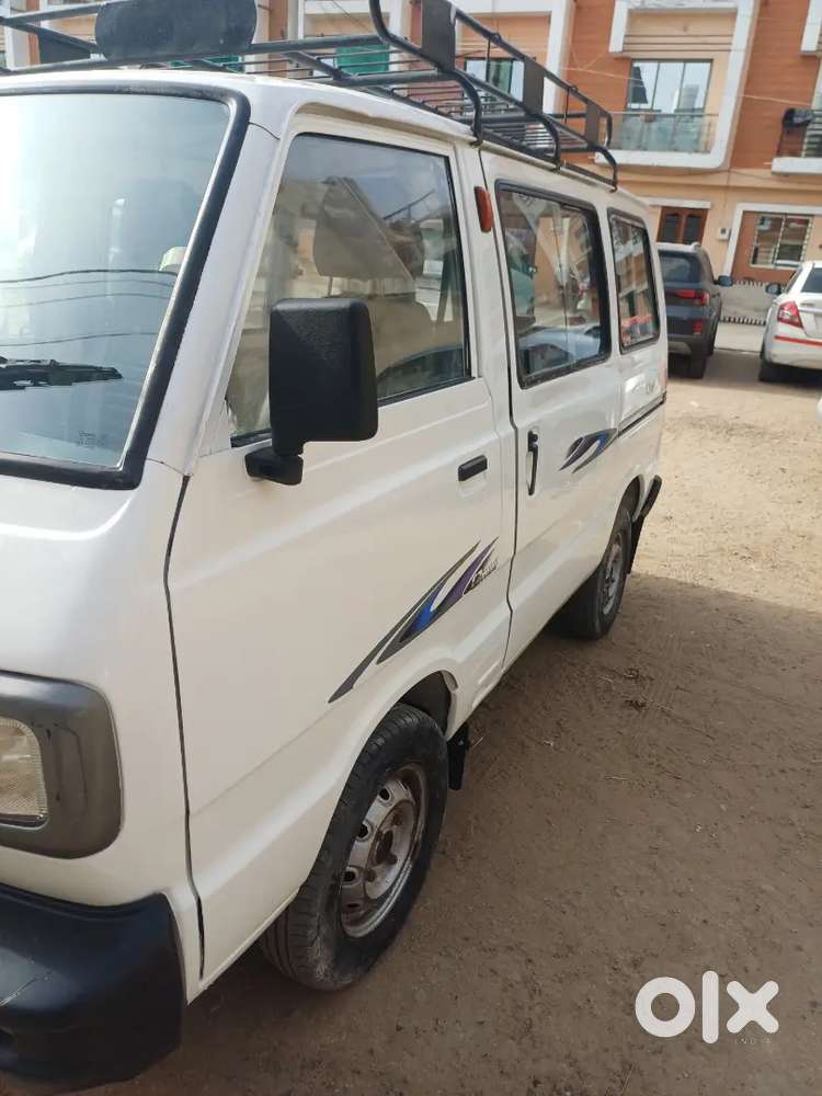Maruti Suzuki Omni 2017