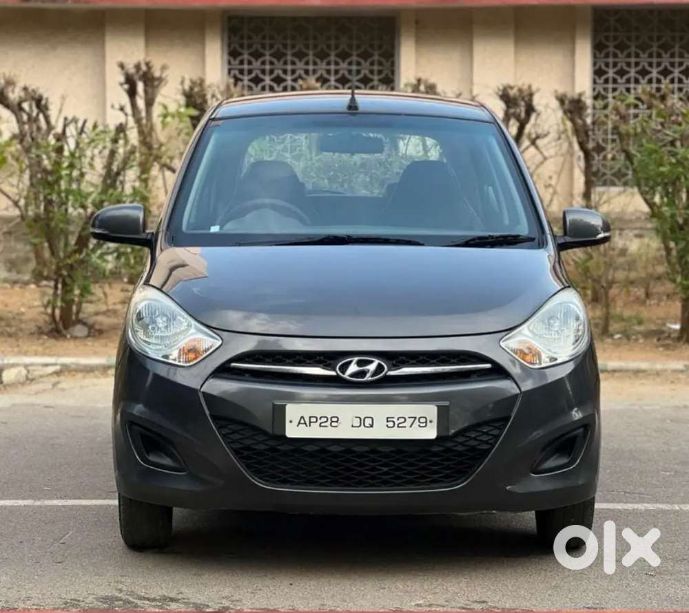 Moving Abroad I10 Sportz Automatic 1.2kappa2 Vtvt Single Showroomtrack