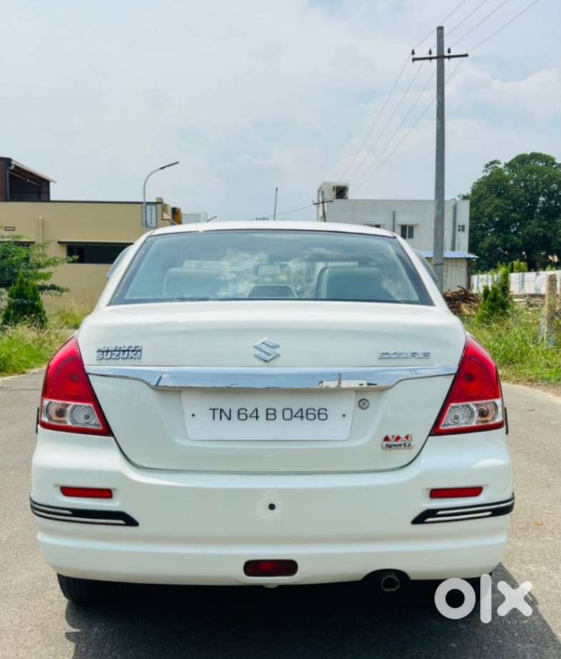 Maruti Suzuki Swift Dzire Lxi Option, 2010, Petrol