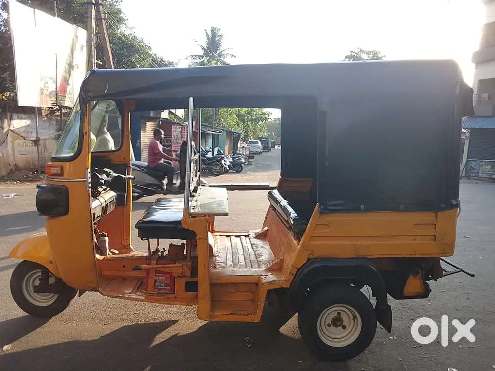 Bajaj Mega Auto