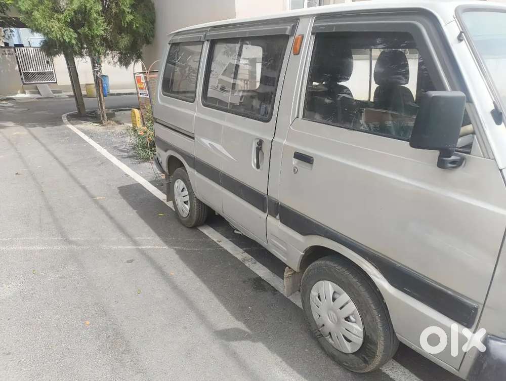 Maruti Suzuki Omni Petrol 2005 5 Seater