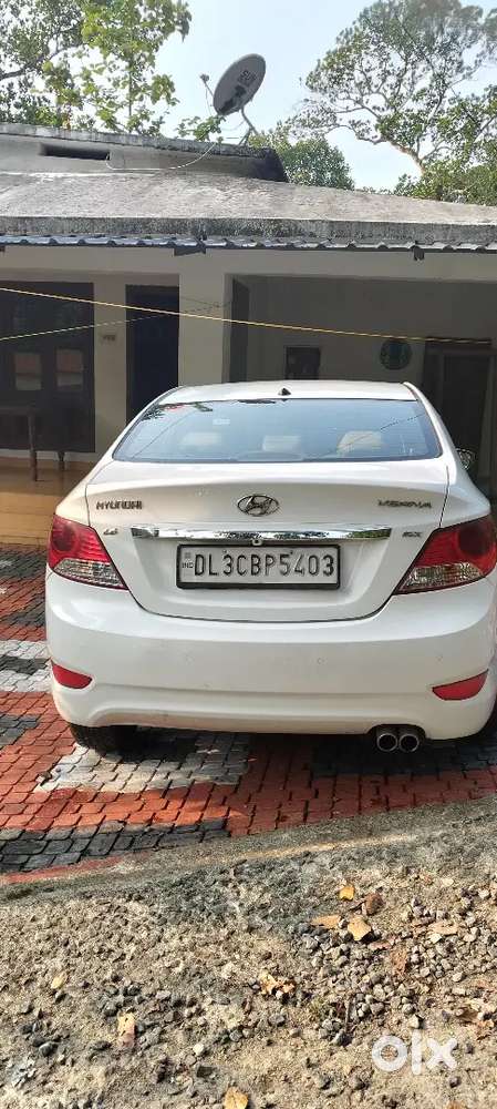 Hyundai Verna 2011 Petrol Well Maintained