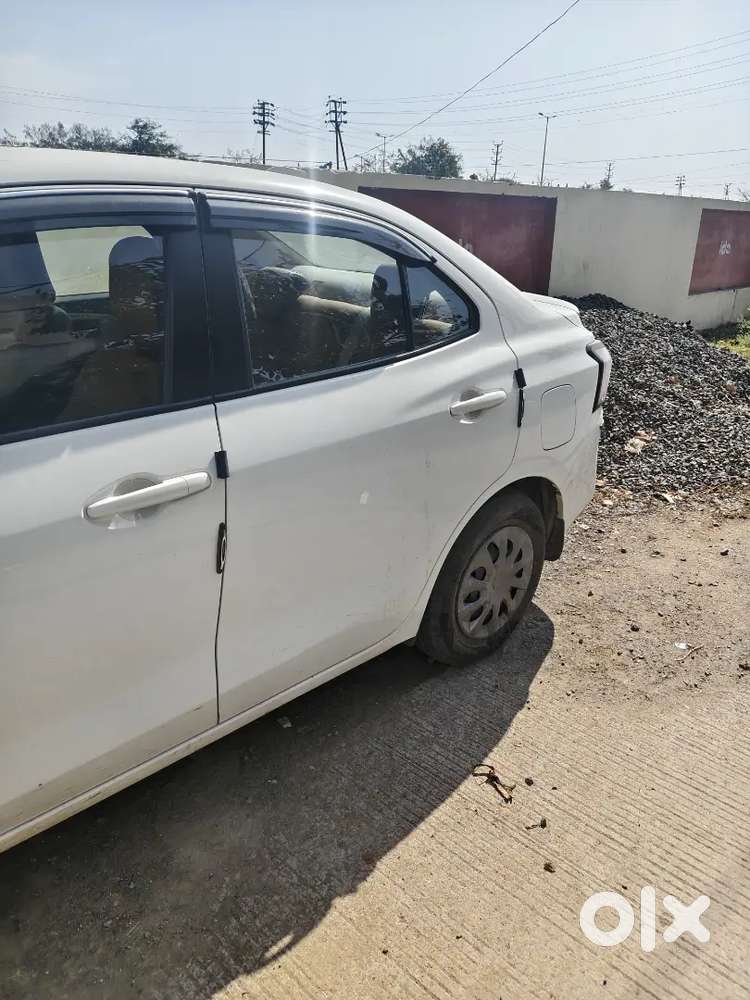 Maruti Suzuki Dzire 2025 Petrol 33000 Km Driven