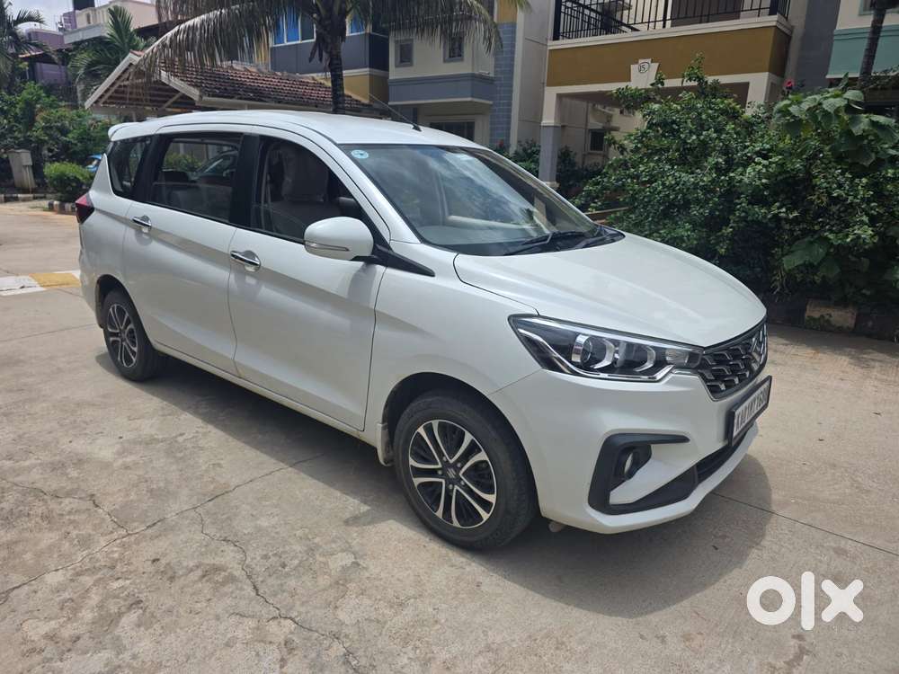 Maruti Suzuki Ertiga 1.5 Zxi Plus Shvs, 2022, Petrol