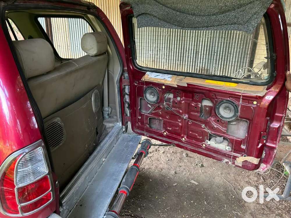 Chevrolet Tavera 2011 Diesel 40000 Km Driven