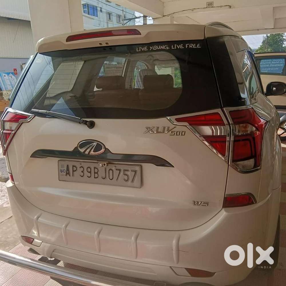 Mahindra Xuv500 2019 Diesel Well Maintained