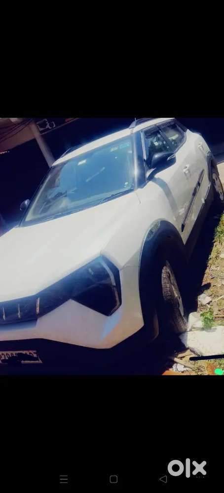 Mahindra Xuv 3xo 2024 Petrol 28000 Km Driven