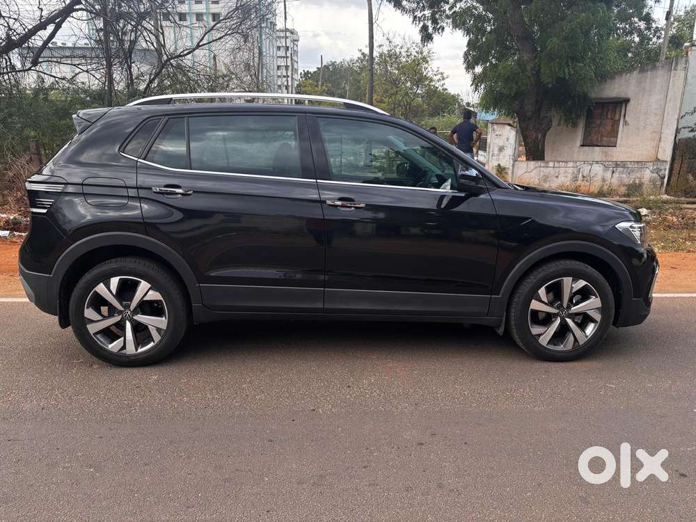 Volkswagen Taigun 1.0 Tsi Topline At, 2025, Petrol